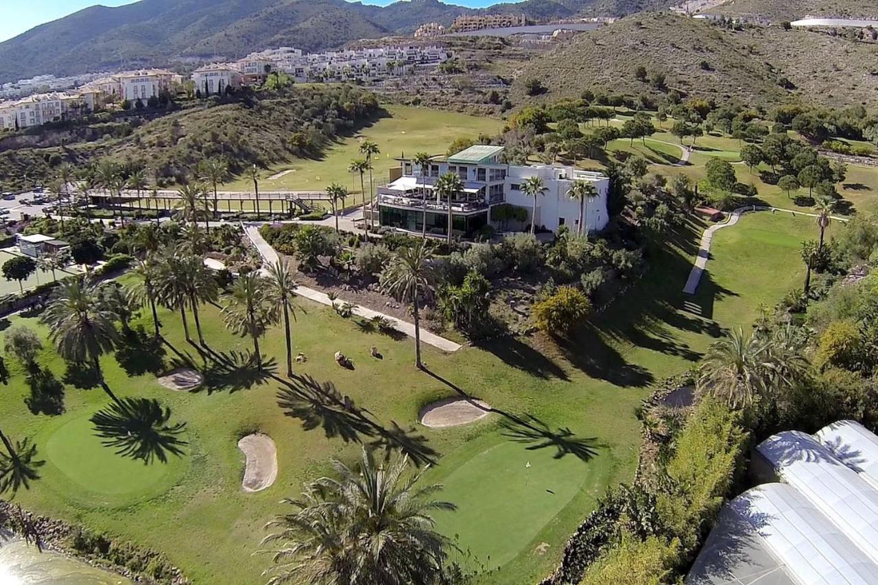 Apartamento Andalucia - A 100 Metros De La Playa, Camino Recto Sin Cuestas - Piscina 贝纳尔马德纳 外观 照片