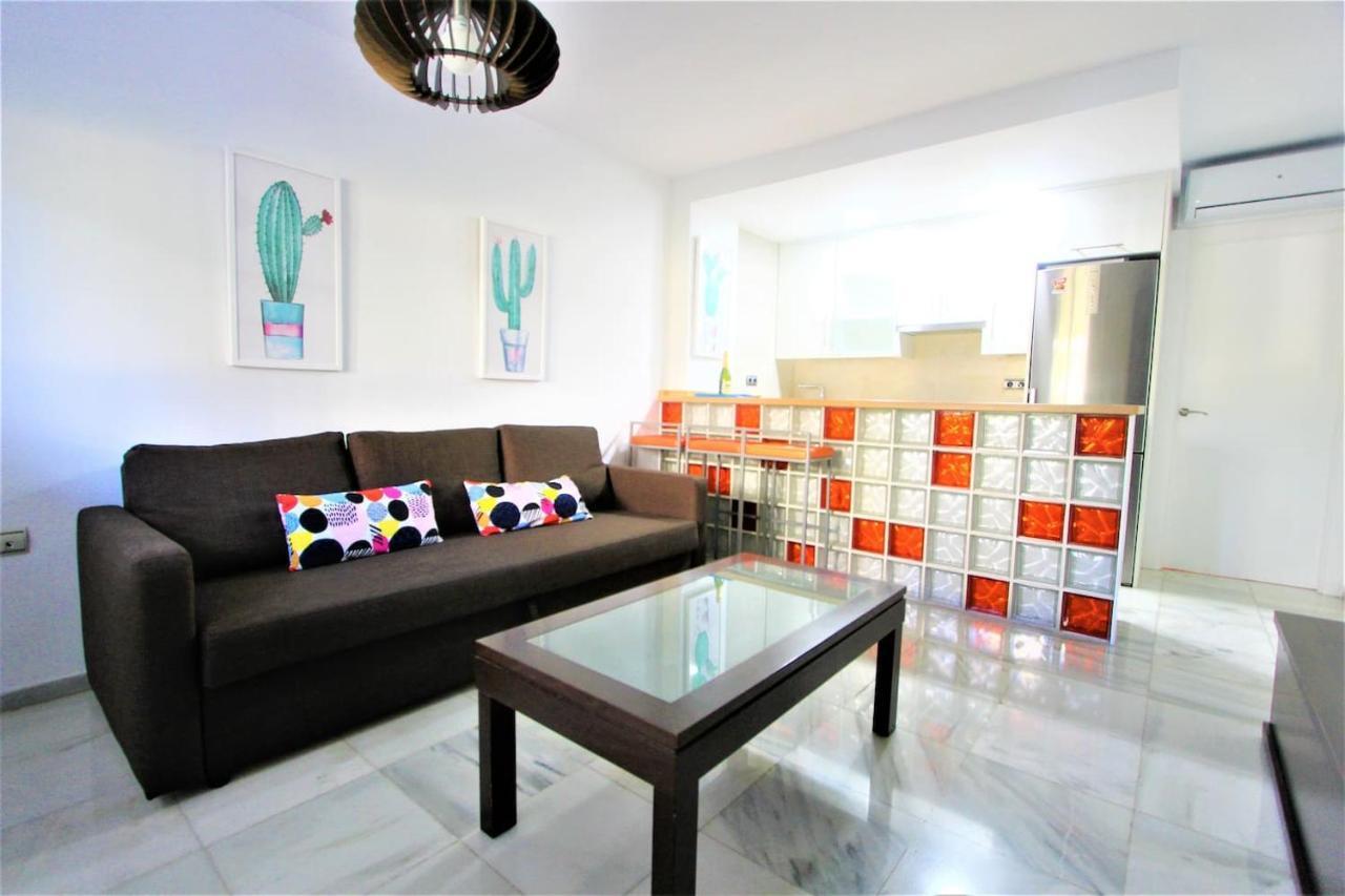 Apartamento Andalucia - A 100 Metros De La Playa, Camino Recto Sin Cuestas - Piscina 贝纳尔马德纳 外观 照片