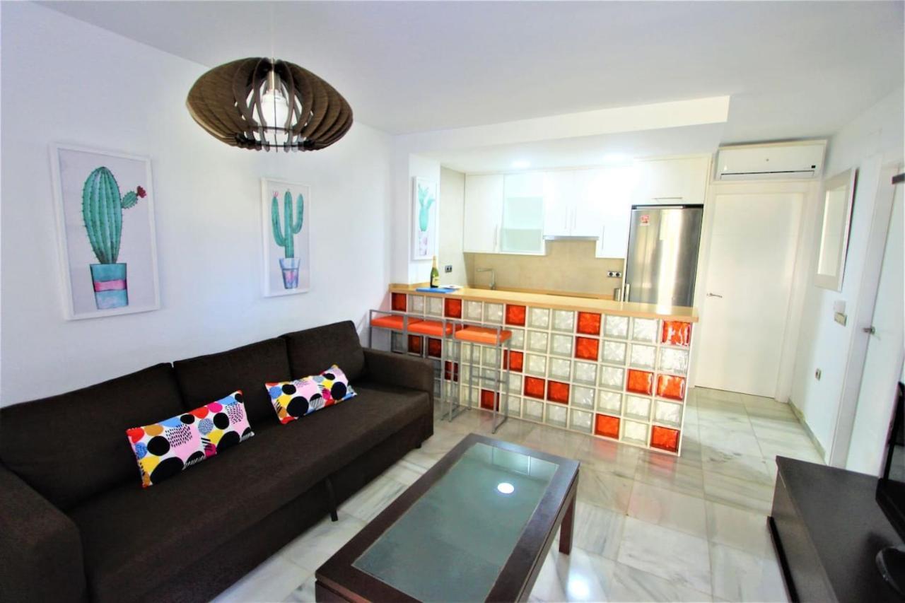 Apartamento Andalucia - A 100 Metros De La Playa, Camino Recto Sin Cuestas - Piscina 贝纳尔马德纳 外观 照片